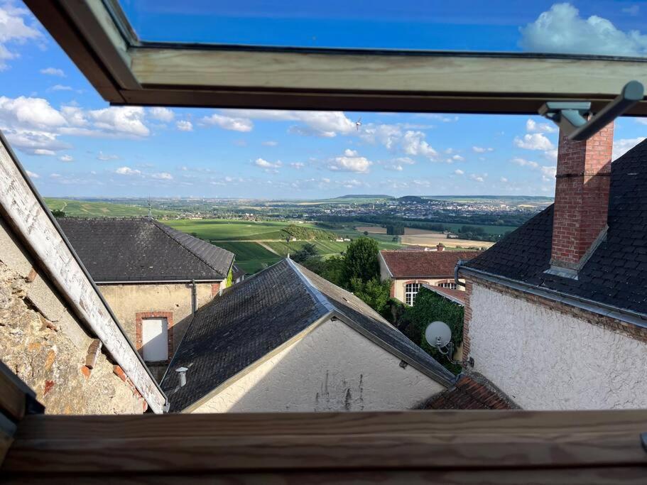 Un Petit Coin Sous Les Toits * Hautvillers