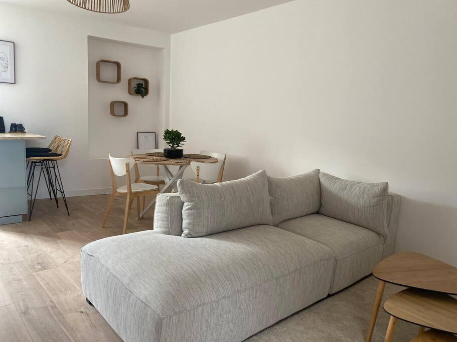 Un Petit Coin Sous Les Toits Holiday home Hautvillers